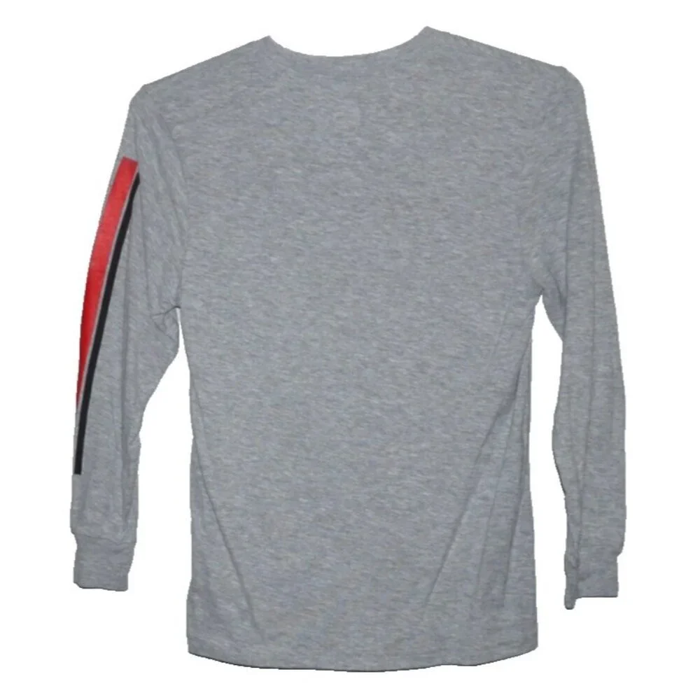 NHL Chicago Blackhawks gray long sleeve T Shirt YOUTH size M